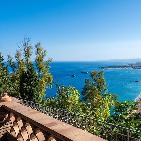 Casa Ariadne Giardini Naxos Eksteriør bilde